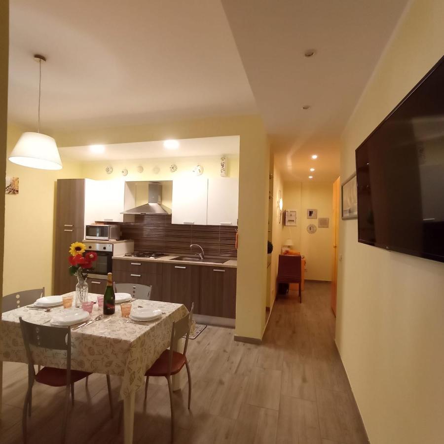 Piazza Mazzini 21 Apartment Loano Luaran gambar